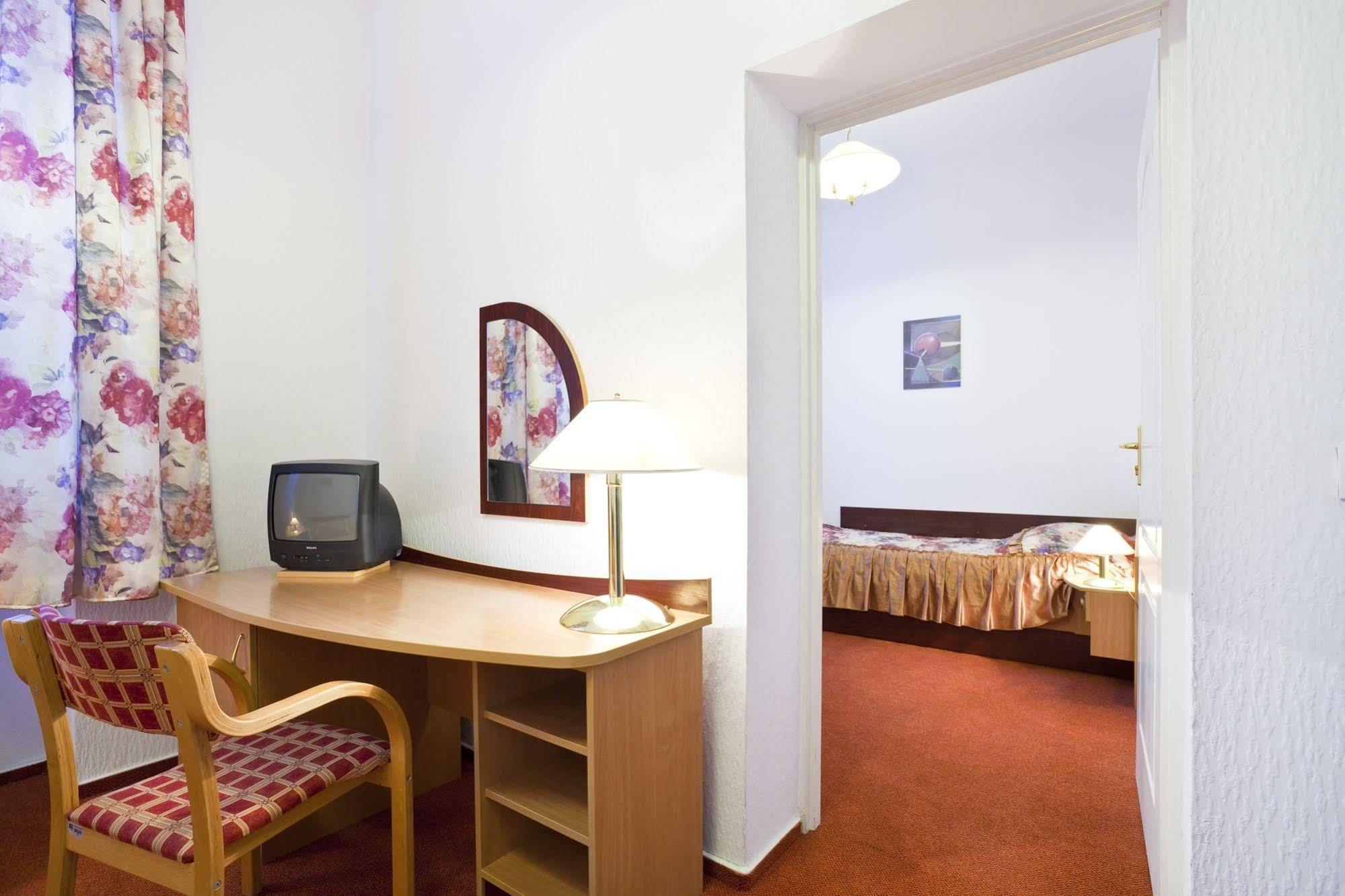 Aiden By Best Western Lodz Esterno foto